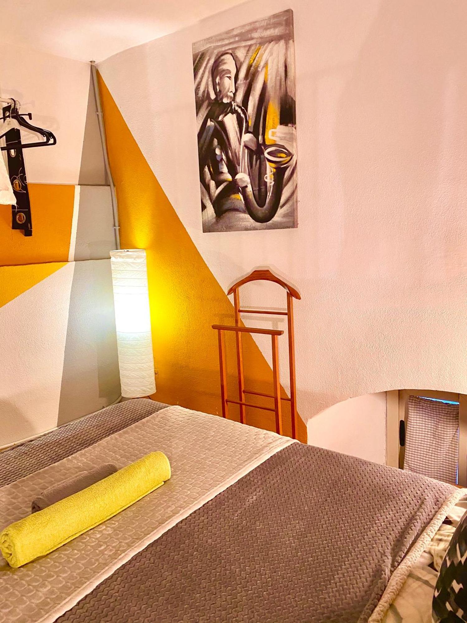 Sake Loft Apartment Катания Екстериор снимка
