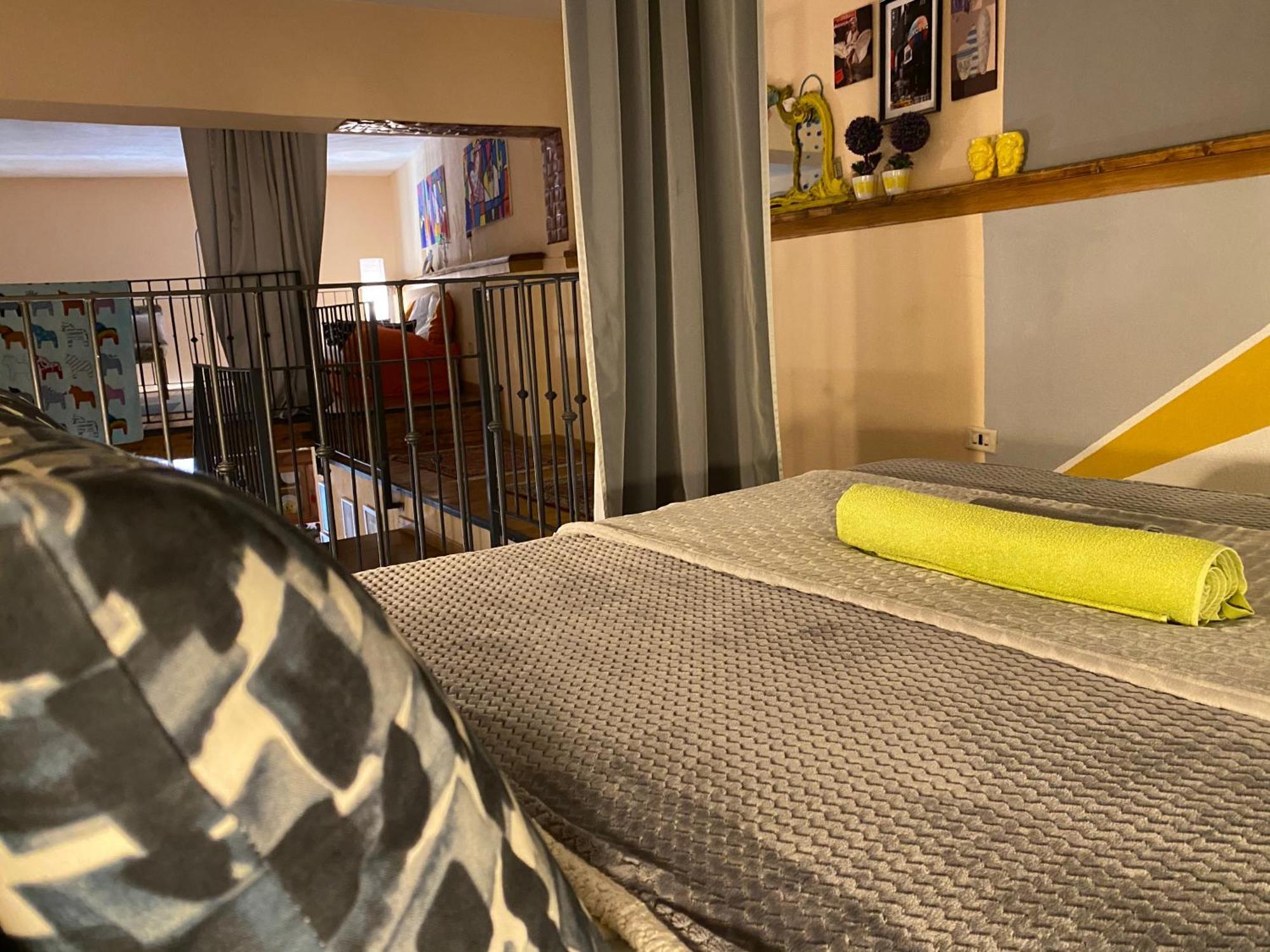 Sake Loft Apartment Катания Екстериор снимка