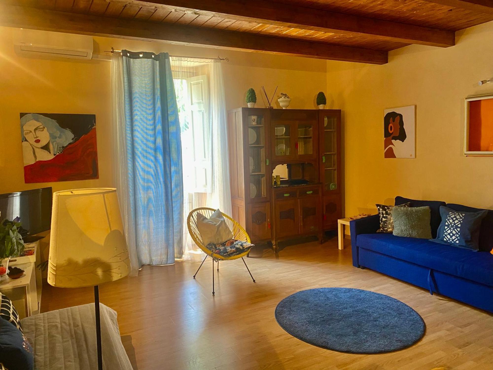 Sake Loft Apartment Катания Екстериор снимка